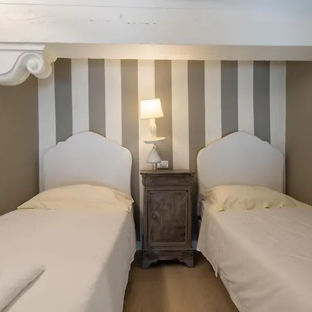 Casa Velluti Deluxe Florence