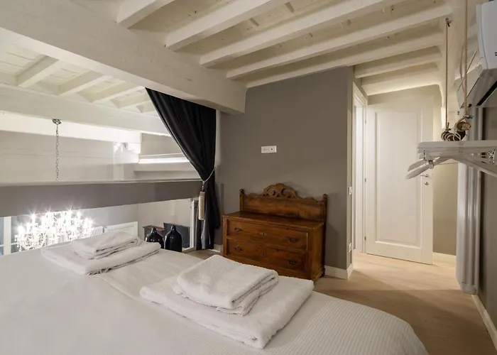 Casa Velluti Deluxe By Mmega Florenz
